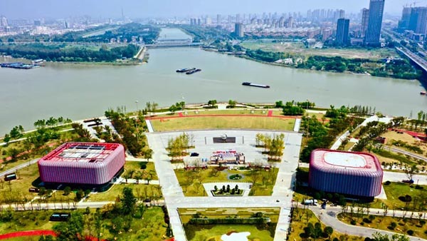 8-公司設(shè)計的揚州航空館正式建成開館-2.jpg 8-公司設(shè)計的揚州航空館正式建成開館-2.jpg